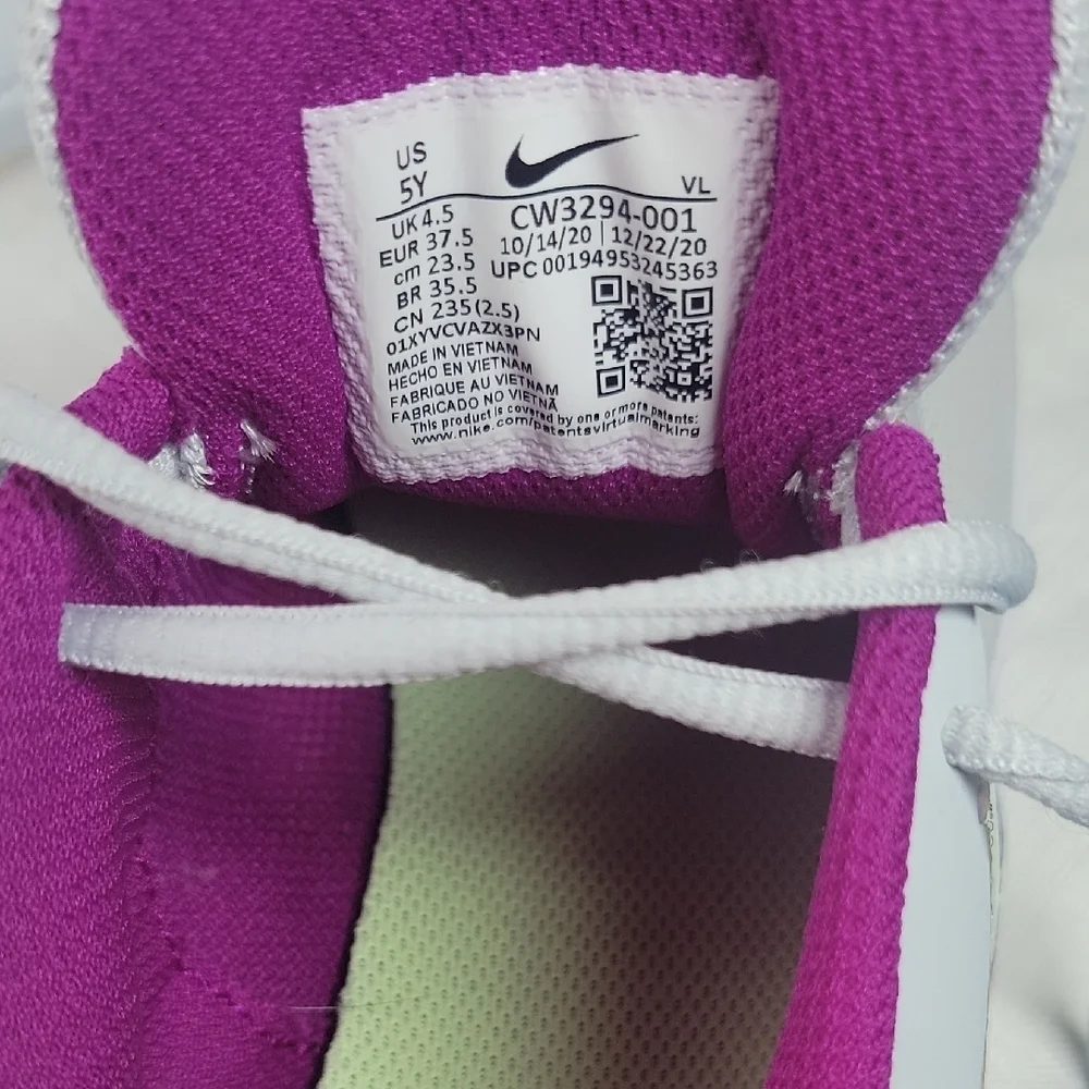 Nike Star Youth Big Girls  Gray and Purple Athletic Size 5y Running Shoes